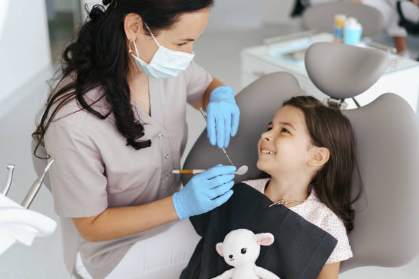 Best Cosmetic Dentistry  in Campbell, FL